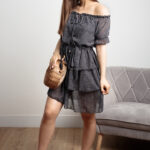 Czarna sukienka hiszpanka