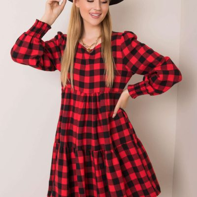Czerwono-czarna sukienka flanelowa