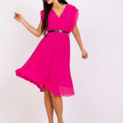 Różowa, plisowana sukienka